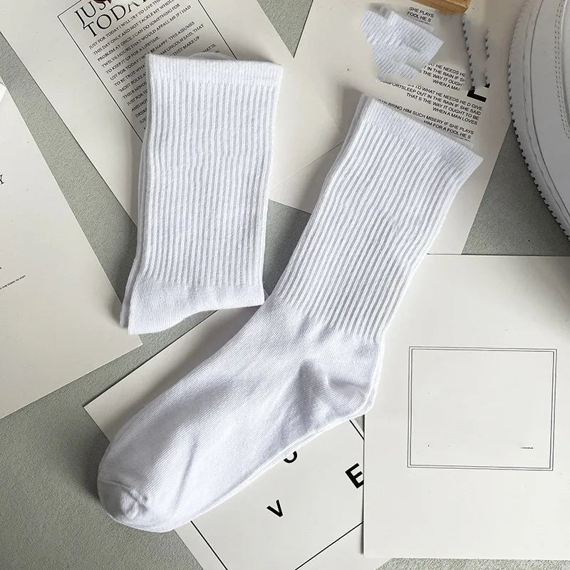 Socks Manufacturer Custom Men Crew Cotton Sport Socks Jacquard Fashion Mens Socks