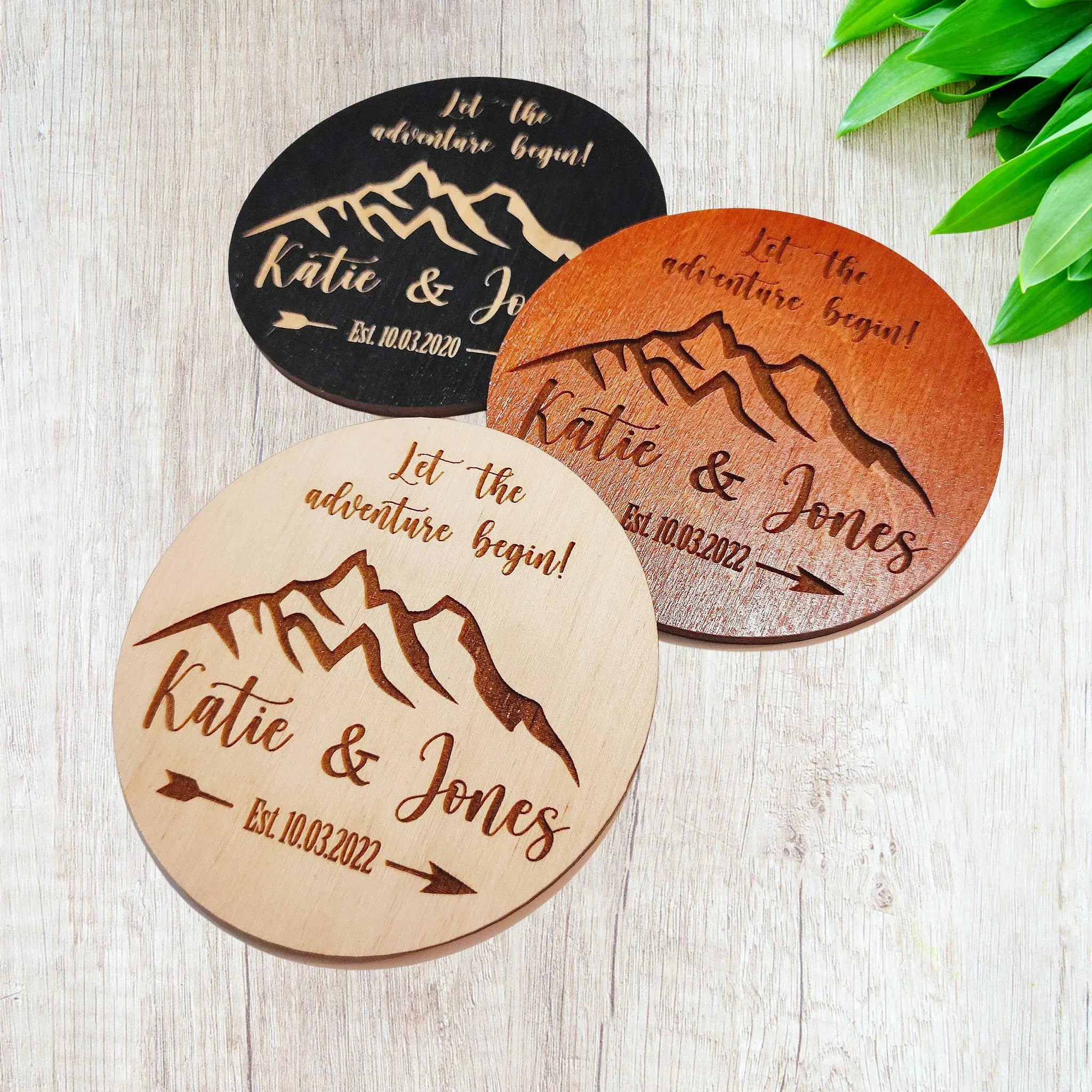 Wholesale JuXing Mountain Wedding Coaster-Lucky Draw Gift Wood & Felt Custom Shape/Size Digital Printing Date Engraving