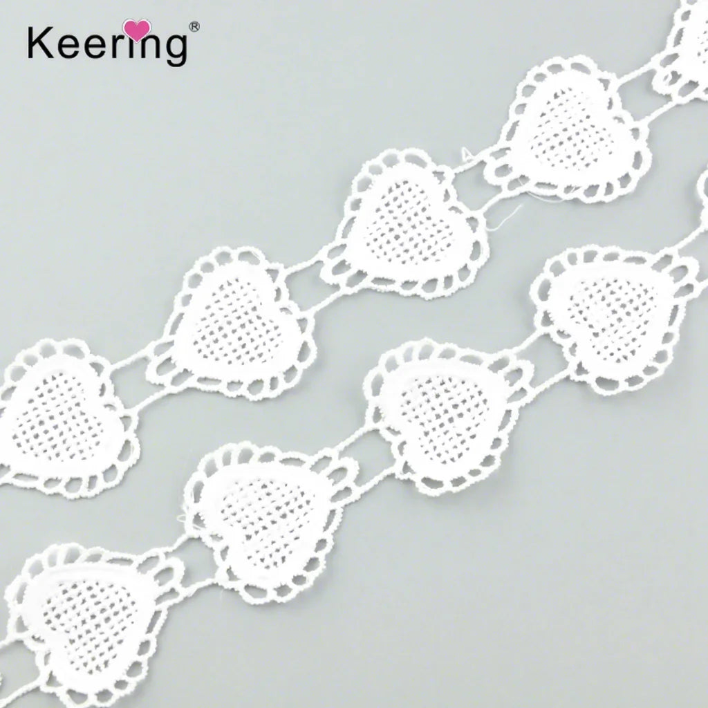 Wholesale 3D Flower Heart Shape Lace Embroidered Knitted Jacquard Technics for Dress Garment