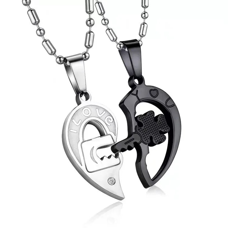 SSeeSY Custom Hot Selling Fashion Jewelry  Heart Pendant Locket Key Stainless Steel Couple Necklace Valentines Day Gift Set