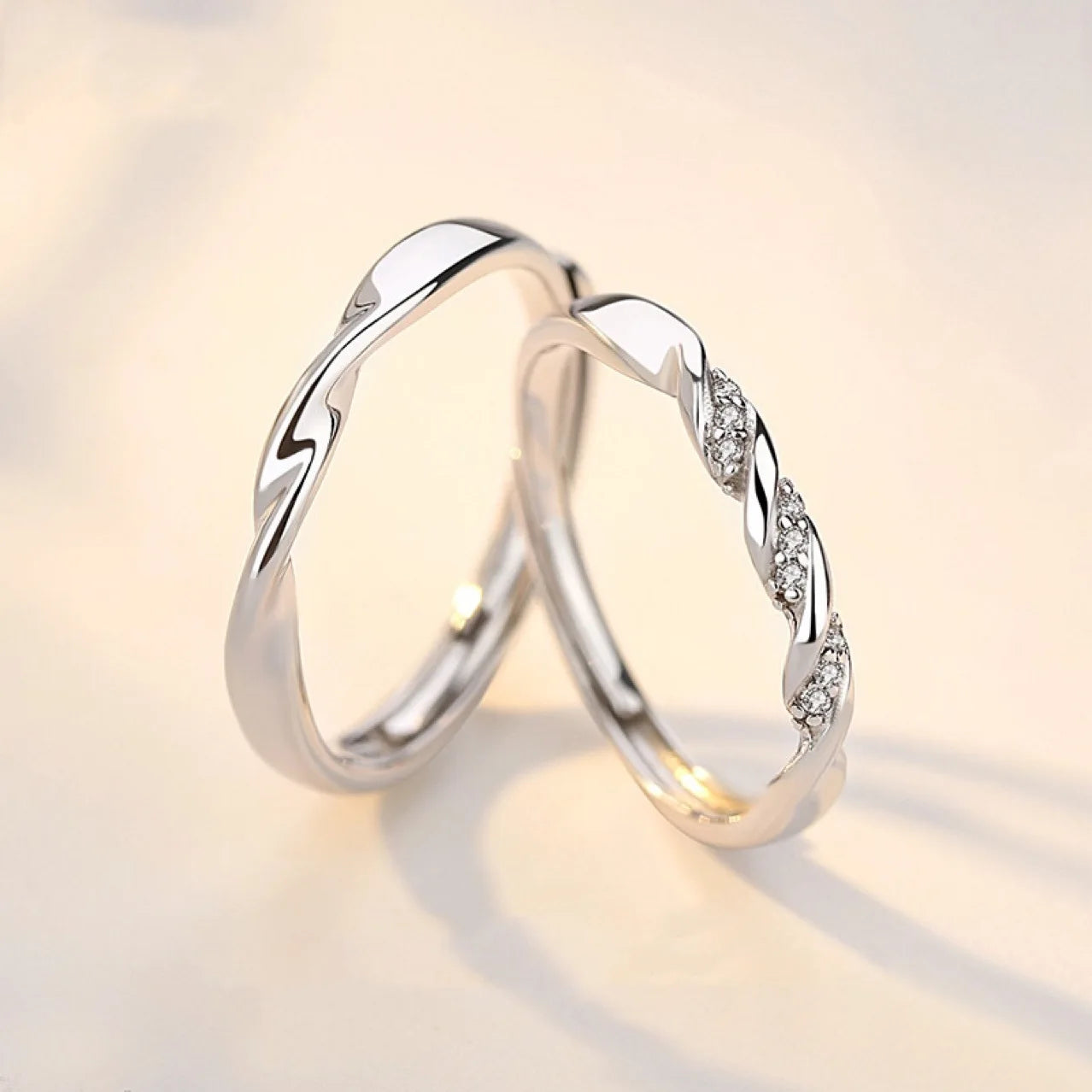 Fashion Jewelry White Brass Quality Silver Plated Couples Rings Free Size With Zircon Stones Lovers Pair Rings Cheap Price