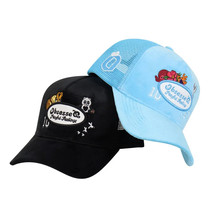 Custom logo Curved Brim Velvet Trucker Hat Wholesale Mesh Black Velvet Trucker Hat