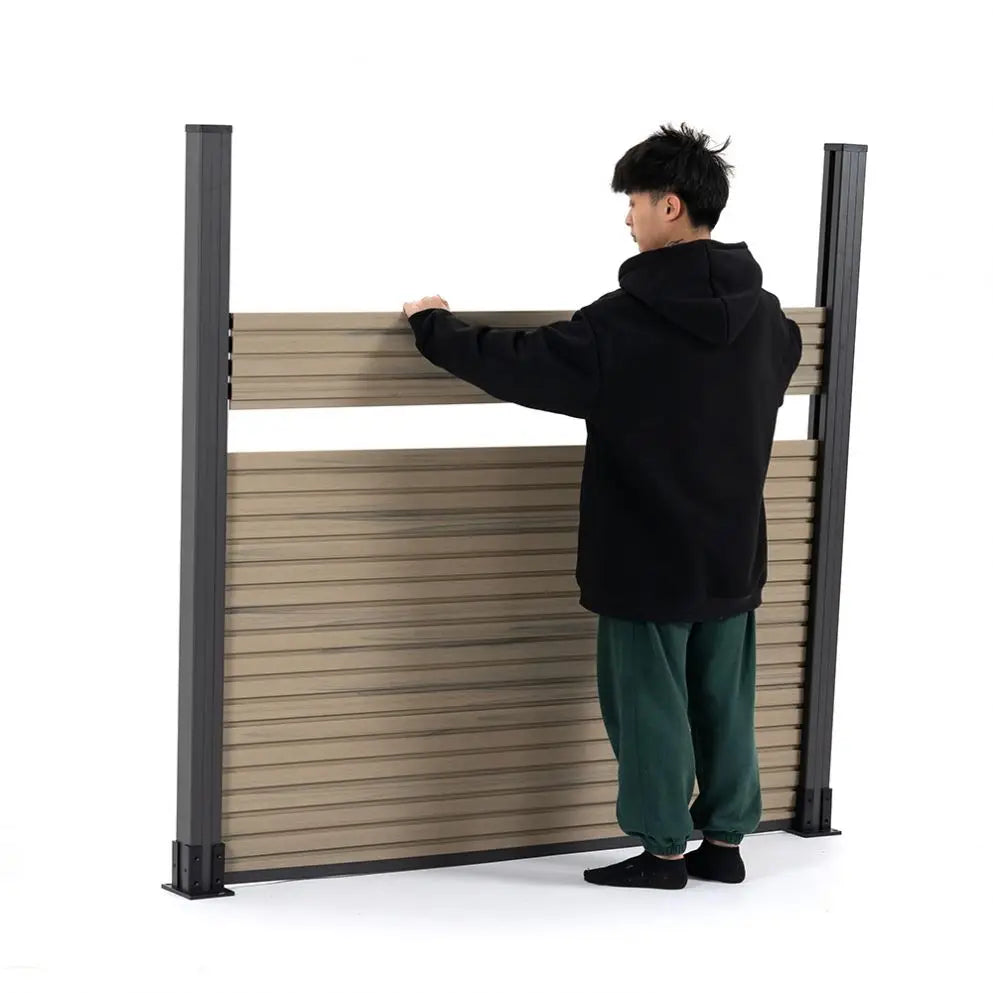 Modern Building Composite Wpc Wood Plastic Compound Zaun Garden Fence Outdoor