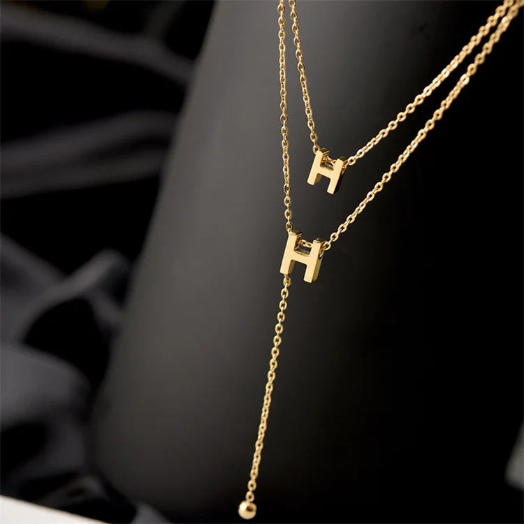 Wholesale New Simple Sweater Chain Luxury Women No Fade Initial Titanium Steel Letter H Pendent Necklace