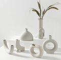 Hot Sale Decoration Wholesale Europe Ceramic Vase White Unique Gift Modern Porcelain Vases for Home Decor