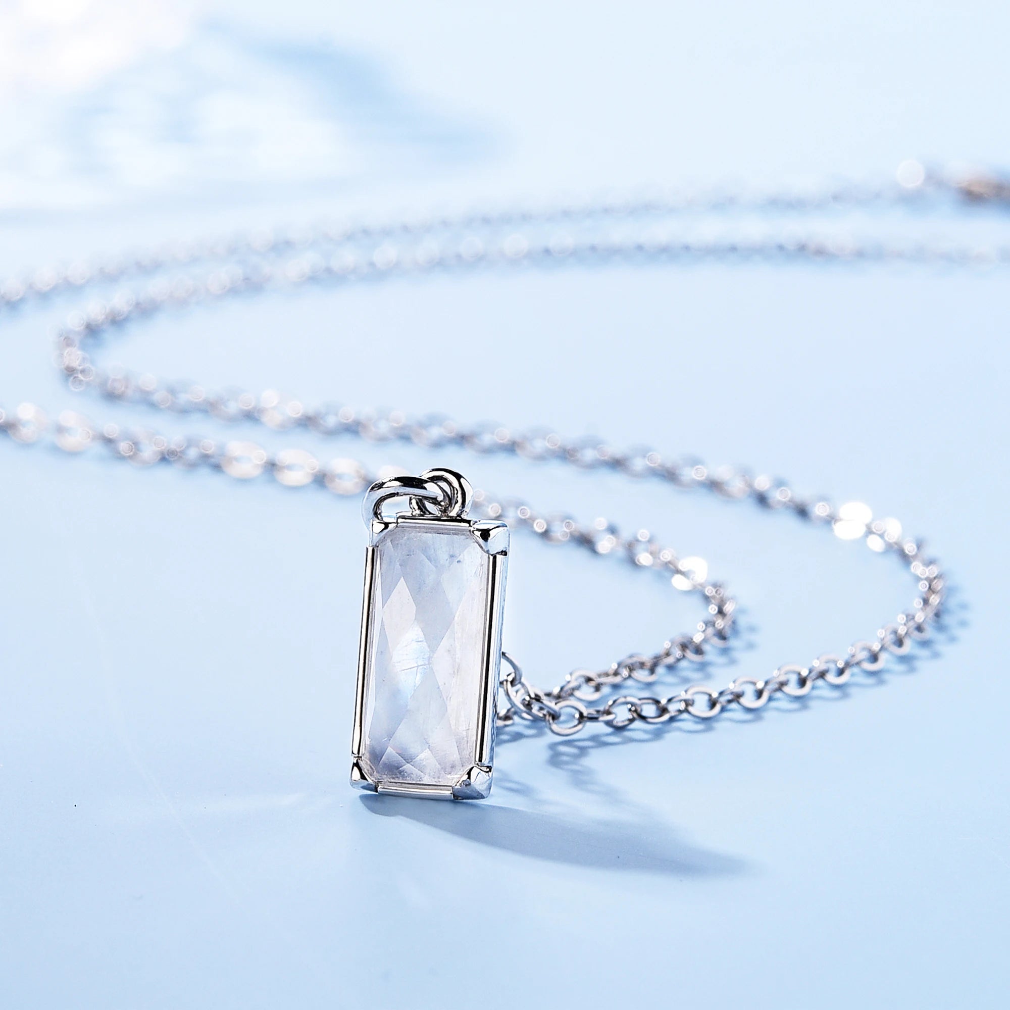 Wholesale Fashion Women Spiral Moonstone Necklace Jewelry Silver Plated Rectangle Rainbow Moonstone Necklace