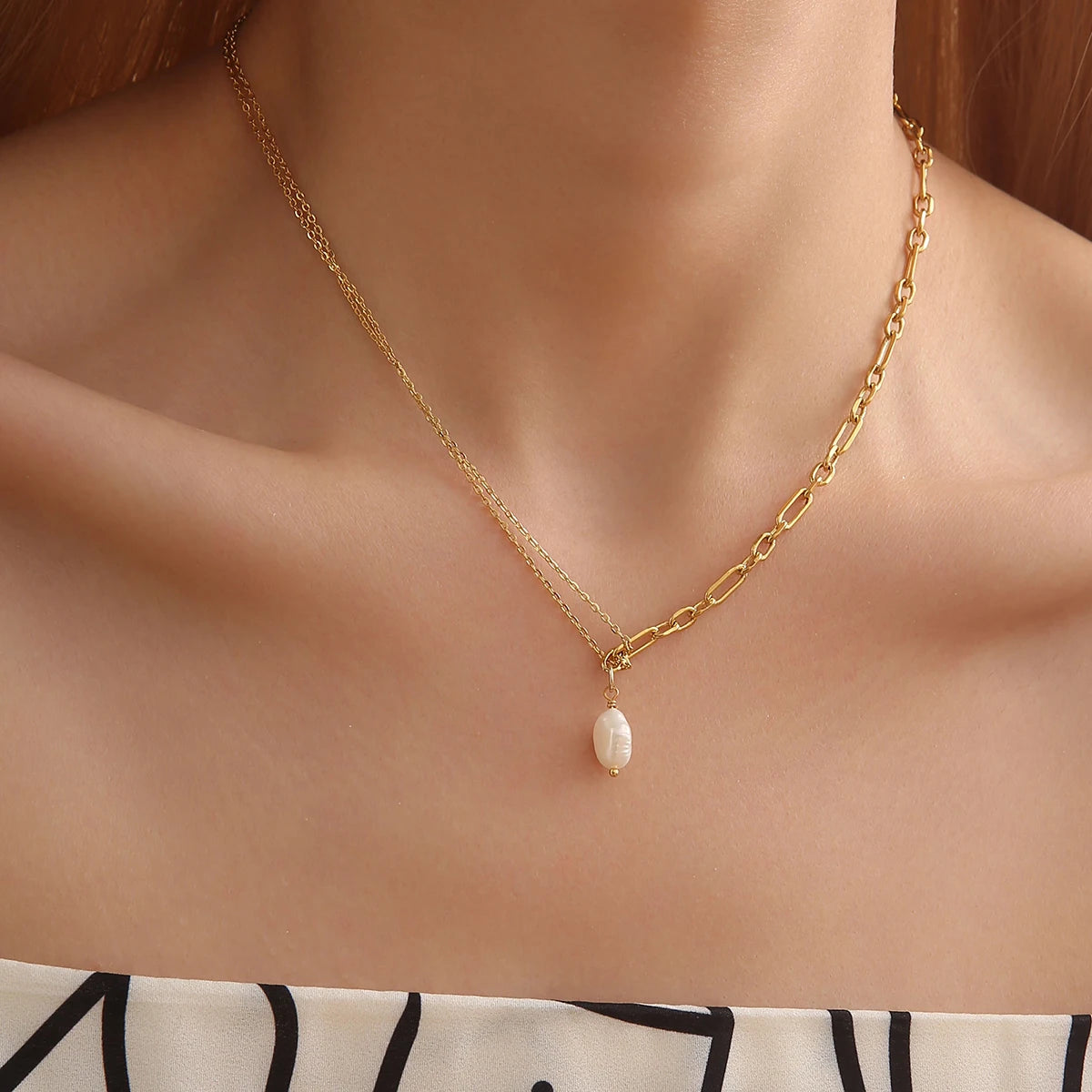 Simple Style 18K Gold Plated Necklace French Trendy Single Freshwater Pearl Pendant Necklace for Women