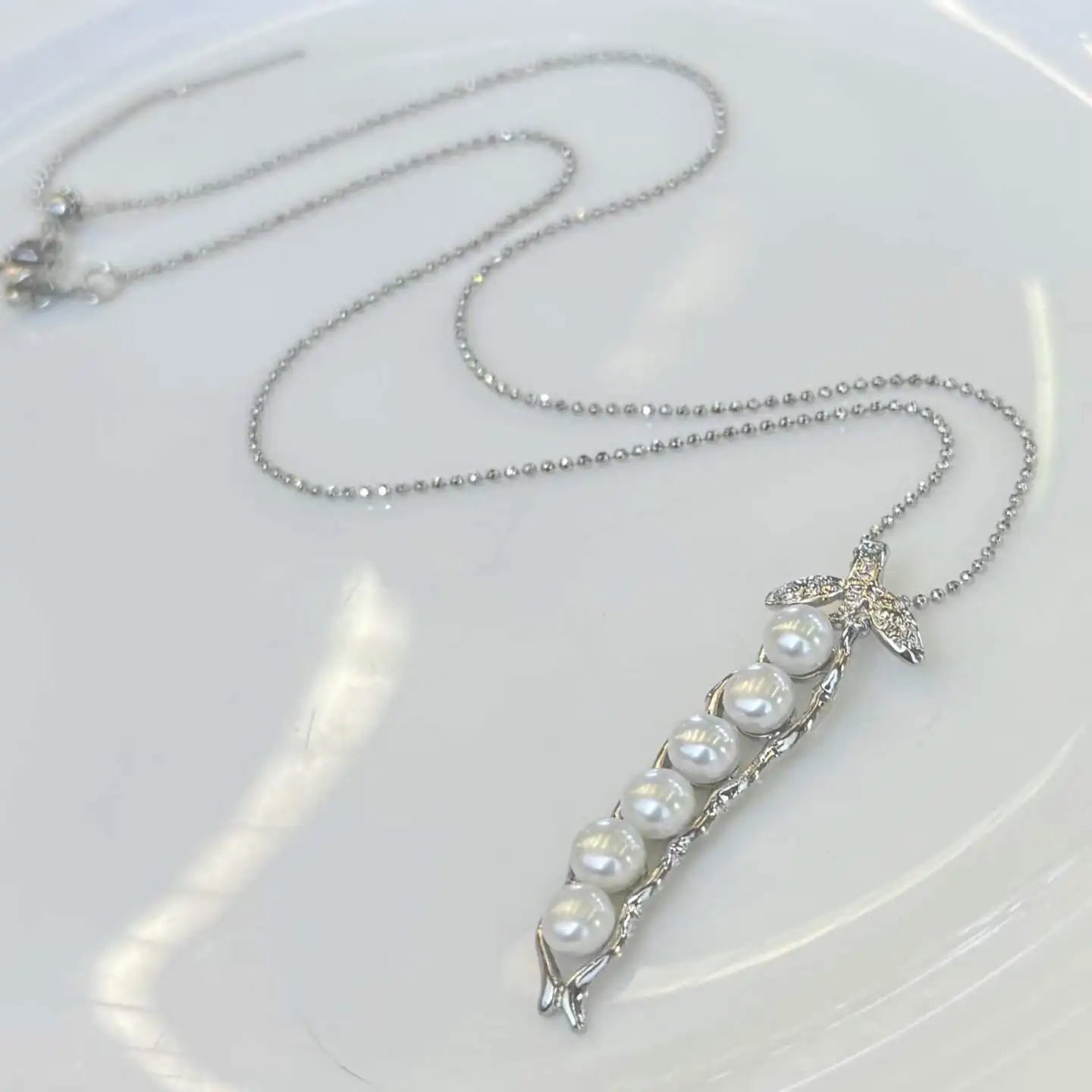 Lucky Full Fortune AAAA Grade White 5-6mm Strong Light Natural High Quality Freshwater Bread Pearl Pendant Necklace Link Chain