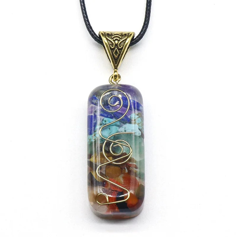 Real Stone Chunky Jewelry Gemstone 7 Chakra Chips Stone Energy Crystal Healing Pendant Necklace