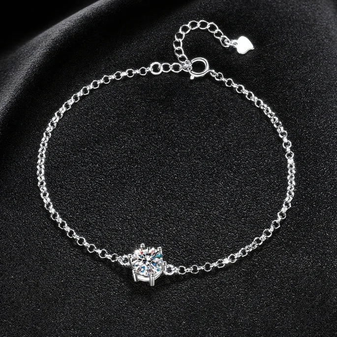 Simple S925 Silver Bracelet Inlaid VvsD Color 1 Carat Six-claw Moissanite Bracelet for Women Gift