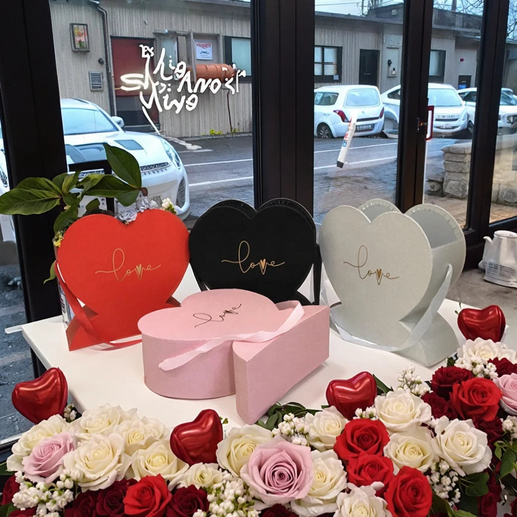 Single Cardboard Rose Flower Box Glossy Lamination Portable Logo Heart Packaging for Valentine's Day Bronzing Effect Gift Box