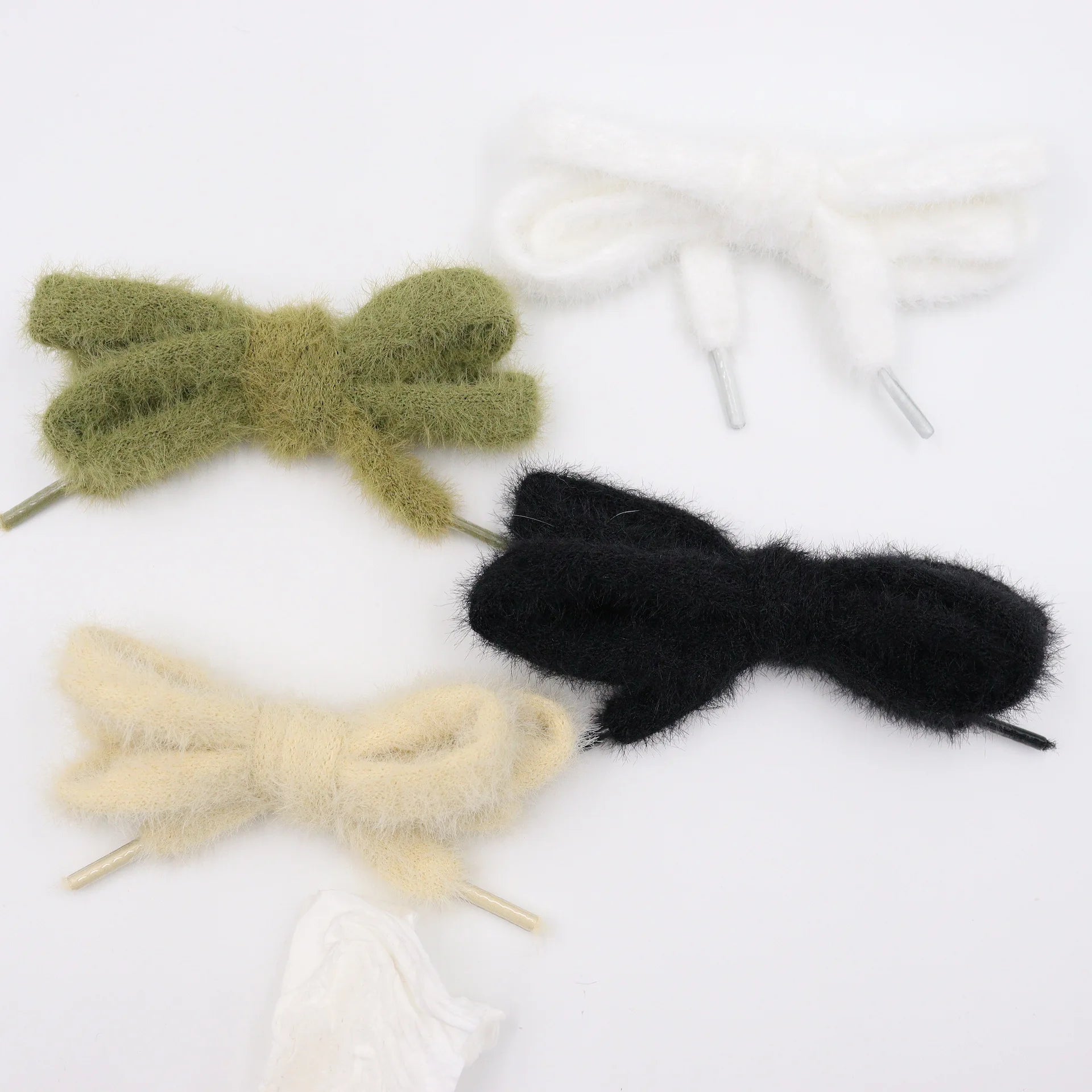 Luxury Mink Fur Plush Shoelaces Flat Polyester Ribbon 1cm Width for Autumn Winter Pants Sweatshirt Hat Drawstring Fuzzy Look