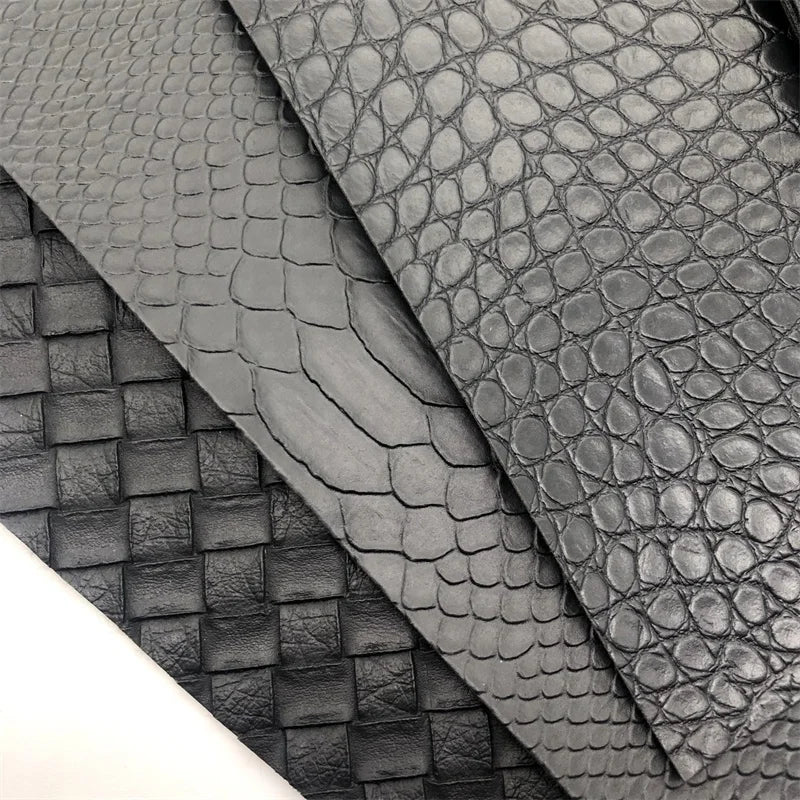 Stock PVC Black Pvc Vinyl Leather Fabric Wholesale Customized Color PVC Leather Fabric for Shoes and Car Seat Material