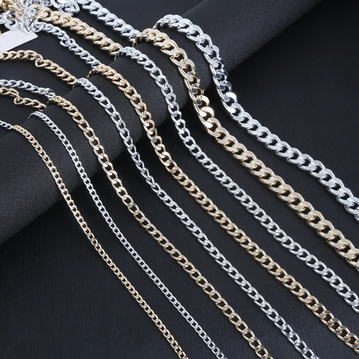 Top Seller Light Green Pink Red Colorful Diy Jewelry Chain Design Men Roller Aluminum Chain