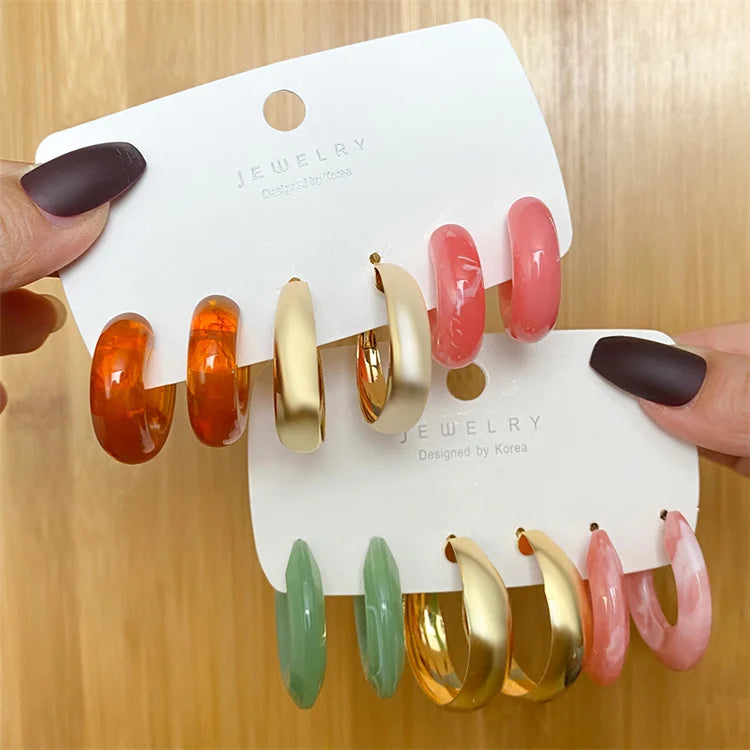 VKME Bohemian Gold Colorful Resin Acrylic Hoop Earrings Set Vintage Geometric Round Circle Hoop Earrings Women