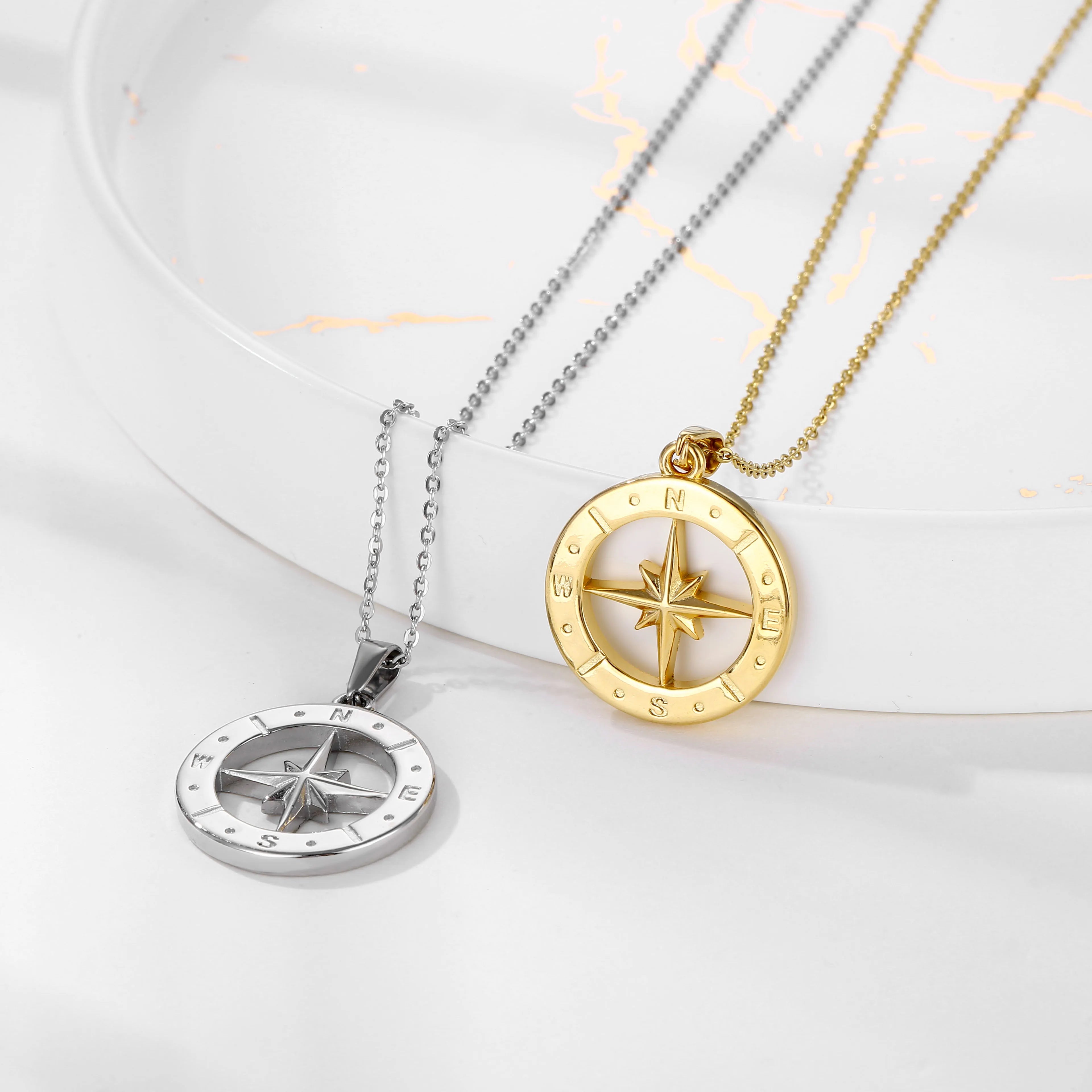 Waterproof Compass North Star Pendant Pendant Necklace for Man 18k Gold Plated Mens Stainless Steel Jewelry Charm Pendant