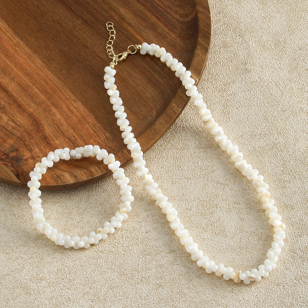 New Fashion Classic Temperament Bohemia Natural White Lucky 8 Bone Shape Shell Beaded Choker Necklace BraceletJewelry Set