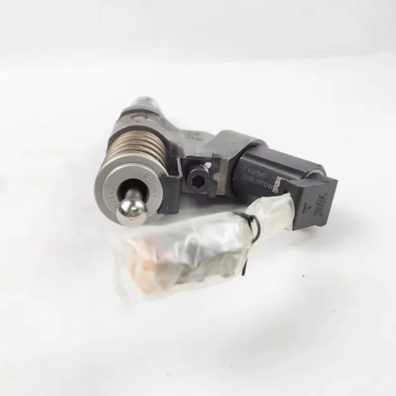 Injector Excavator Parts QSM11 Fuel Injector Engine 4903472 Excavator Parts Engine Fuel Injector 4903472