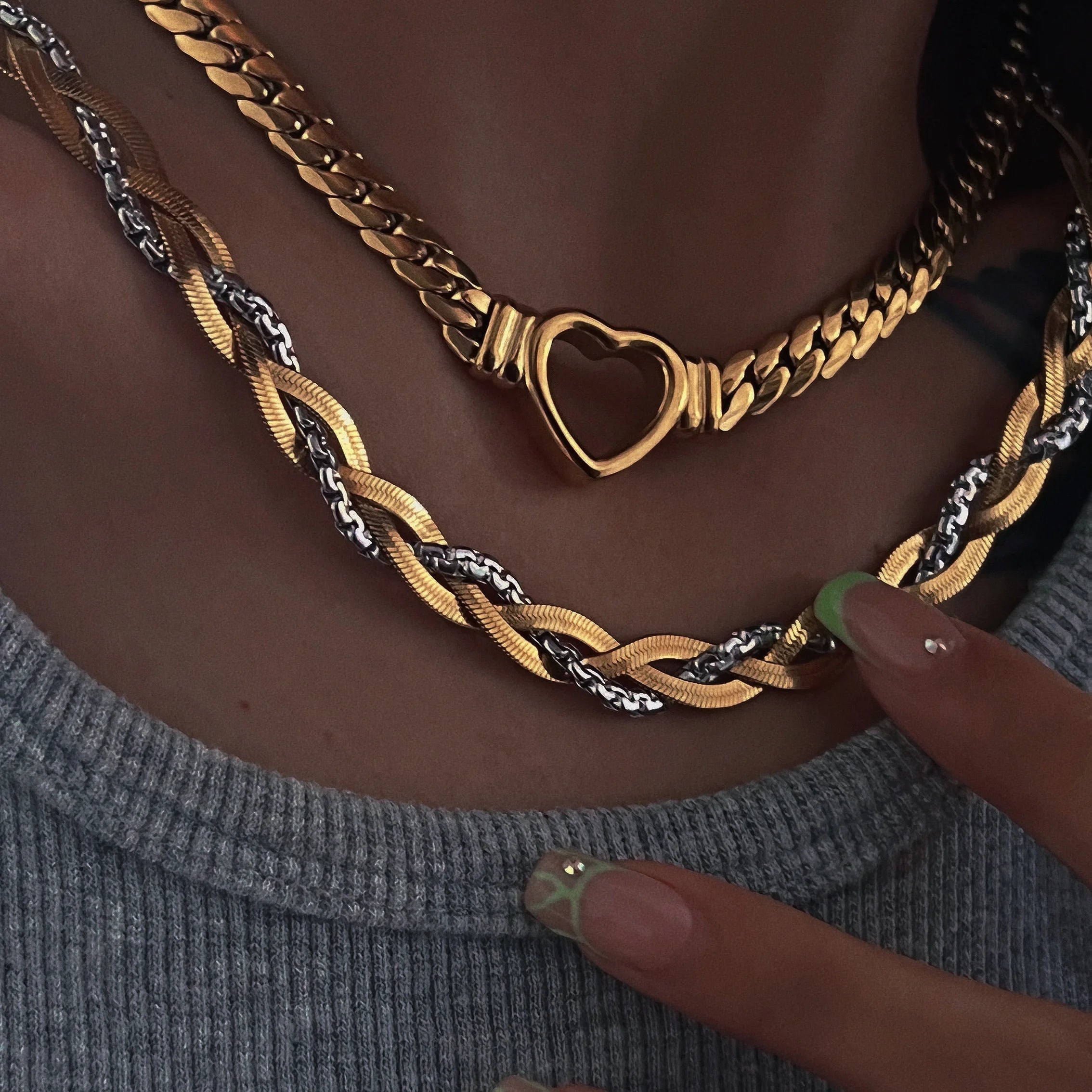 Dazan New 18k Gold Plated Tarnish Free Stainless Steel New Design Gradient Three Layer Braided  Blade Necklace Handmade Jewelry