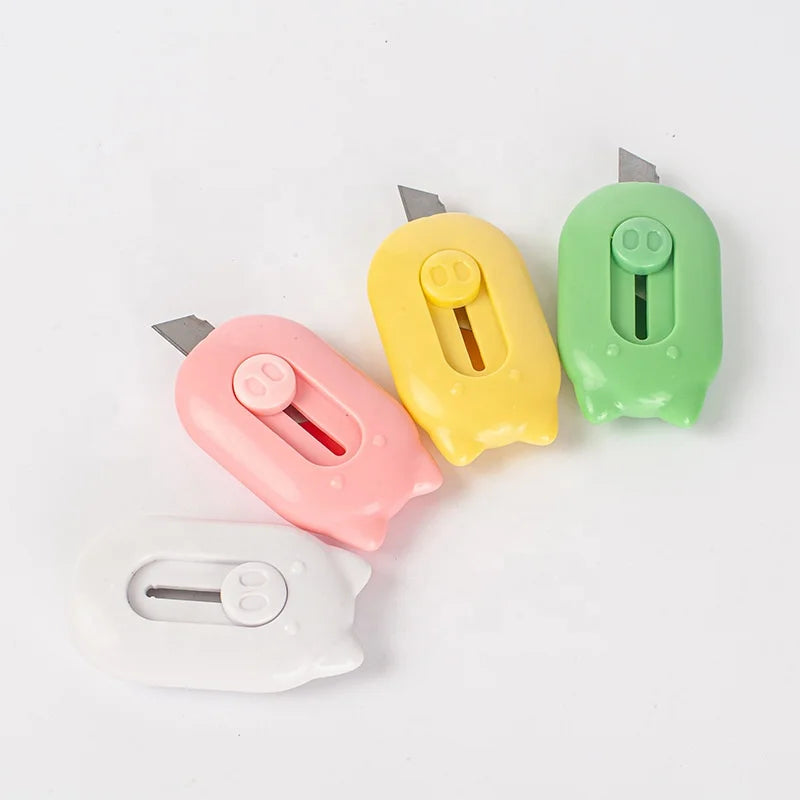Cartoon Little Pig Universal Art Knife Retractable Mini Snap-off Knife Cutting Paper Express Open Box
