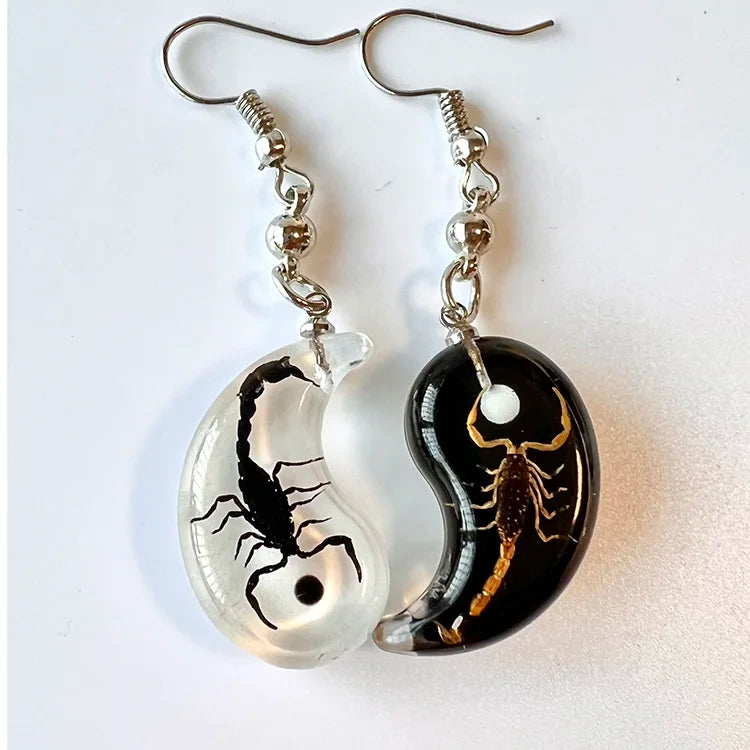 Valentines Gift Epoxy Acrylic Resin Earrings a Pair of China Yin Yang Gossip Multi Color Pendants Wholesale Scorpin Earring