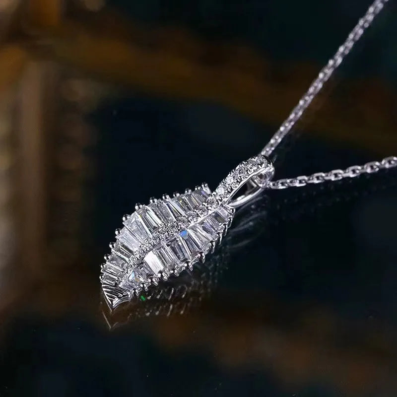 CAOSHI Dainty Leaf Shaped Cubic Zirconia Crystal Pendant Necklace for Women Wedding Party Jewelry Silver Color Plated Necklaces MegaBDM