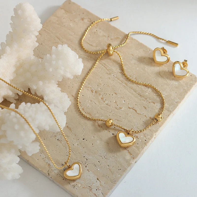 3Pcs/Set Stainless Steel Heart Shaped Earrings Necklace Bracelet Women Luxury Sweet White Shell Love Heart Jewelry Set
