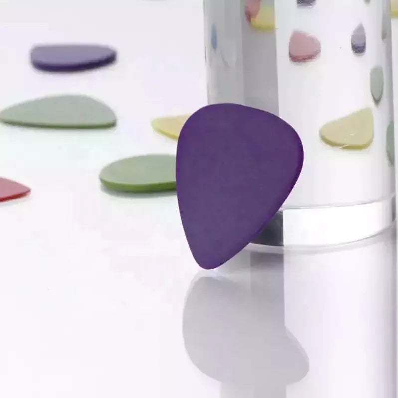 Wholesale Cheerhas CH351 Delrin Solid Color Triangle Ultra-thin Wear-resistant Non-slip Standard 26mm*31mm Multi-color Guitar