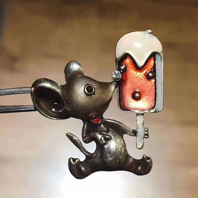 Fashion Classic Animal Mouse Brooch Alloy Accessories Men Women Pin