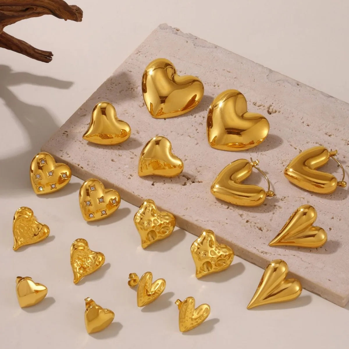 Simple New 18k Pvd Gold Plated Heart Stud Earrings Non Tarnish Stainless Steel Earrings Jewelry Women