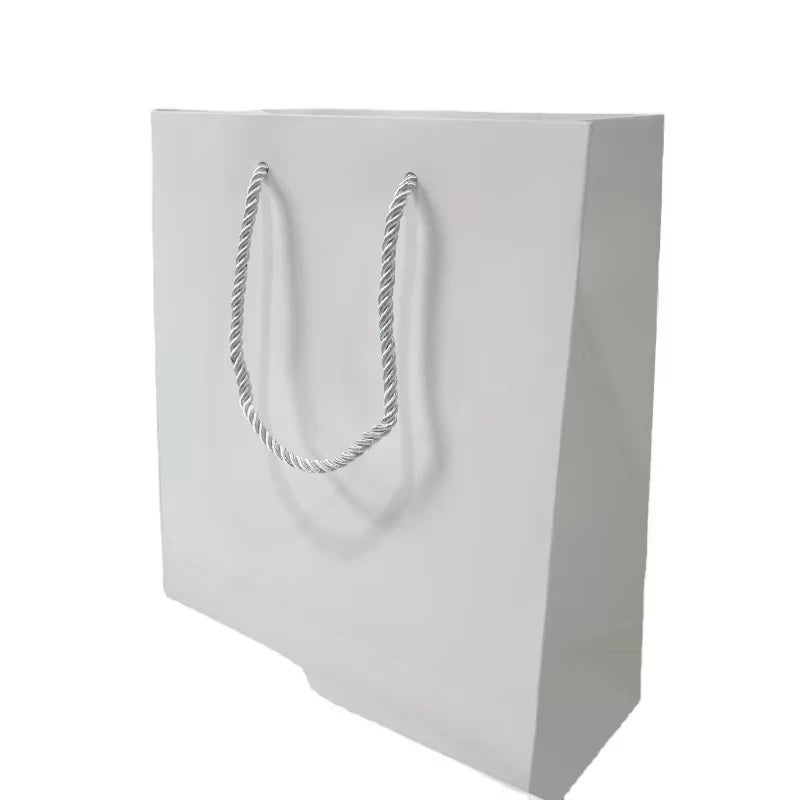 Wholesale Custom Printed Luxury Gift Paper Bag Packaging Clothing Shopping Gift Bag