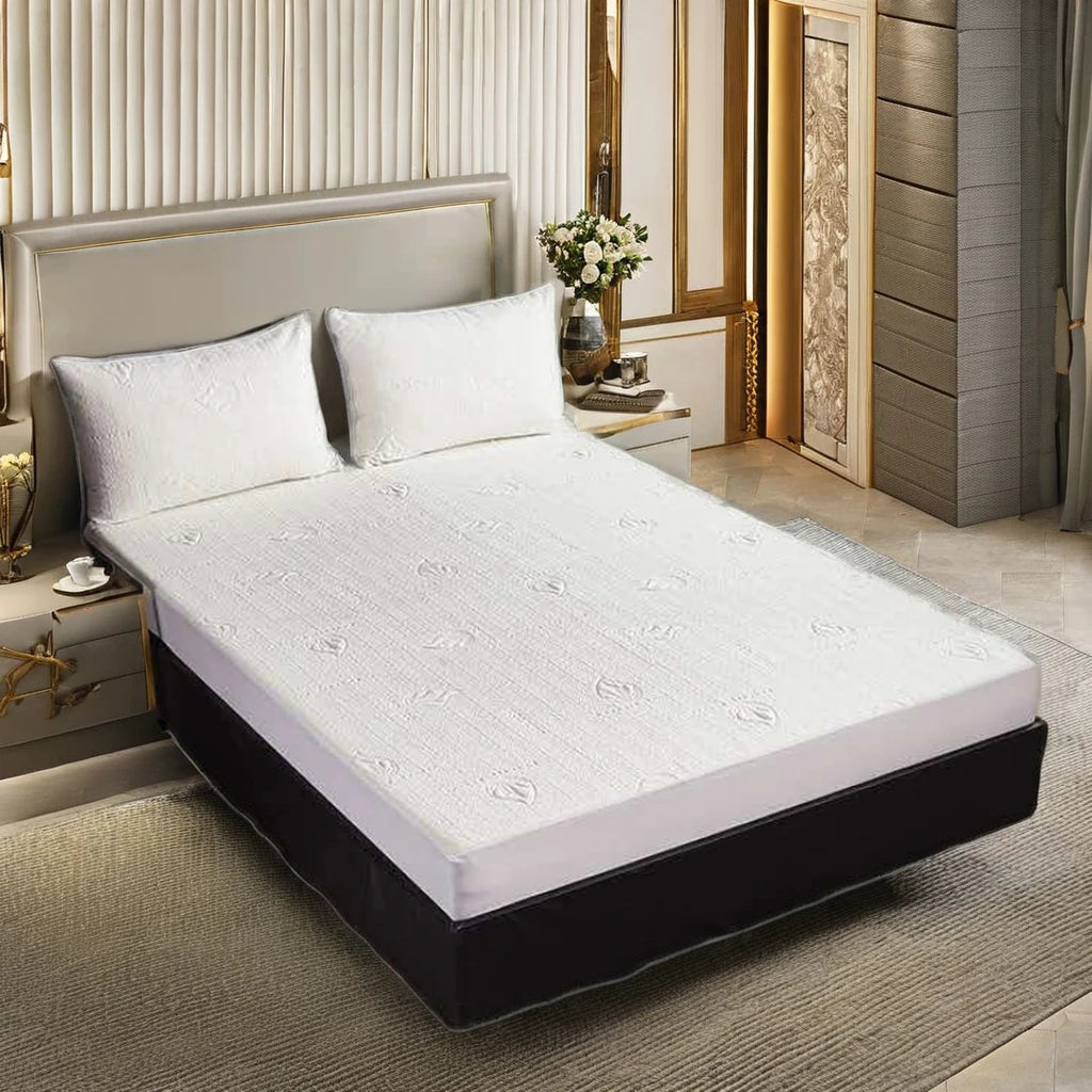 Wholesale Hotel Grade Microfiber Printed Pattern Mattress Protector Anti-Dust Mite Waterproof Plain Style Fitted