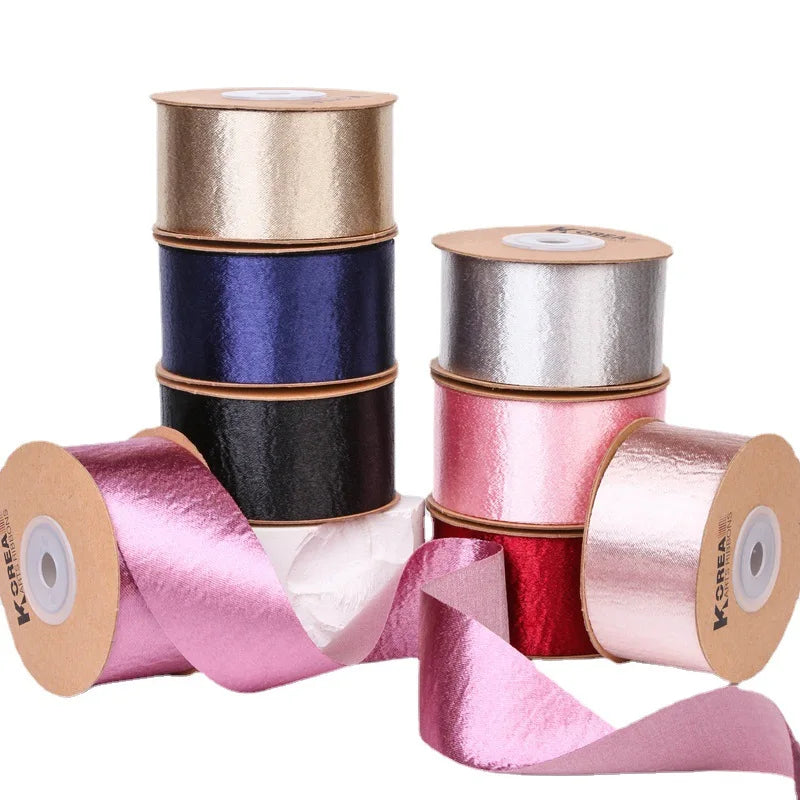 100% Polyester Single Face Shiny Satin Ribbon 4 cm Wide with Cutting and Emboss Edging for Decorative Edge