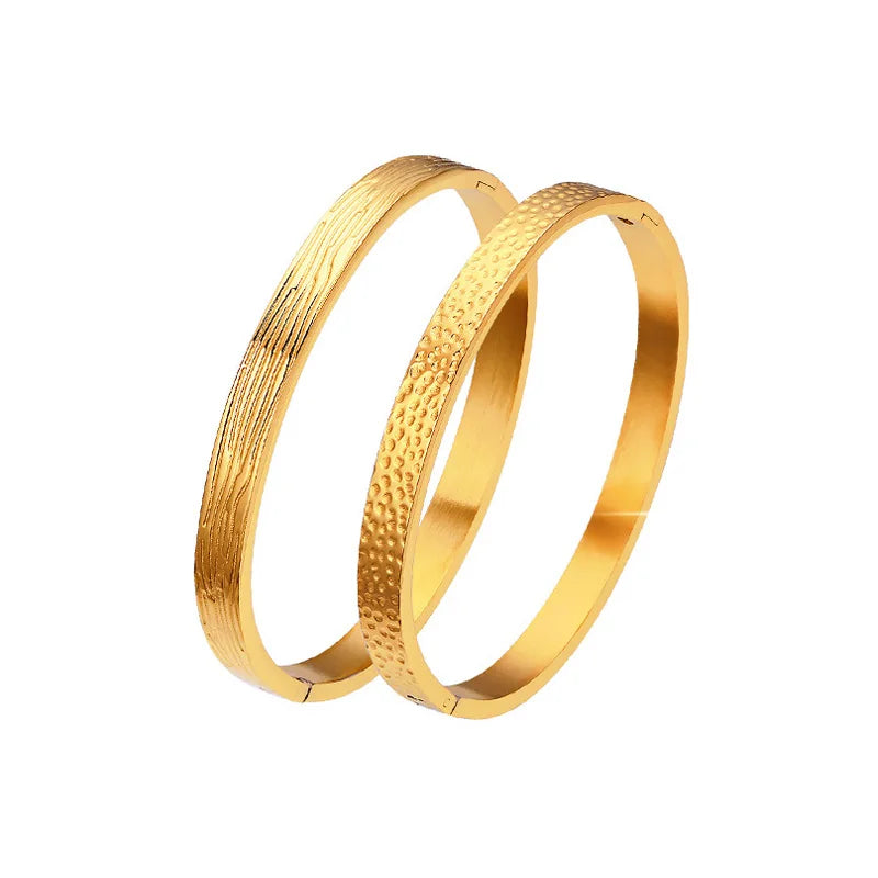 2023 Stylish Gold Bracelets Irregular Texture Hammered Bangle Bracelet
