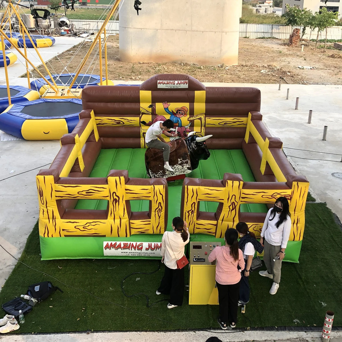 Manufacturer Simator Inflatable Mechanical Riding Machine Rodeo Bull for Sale