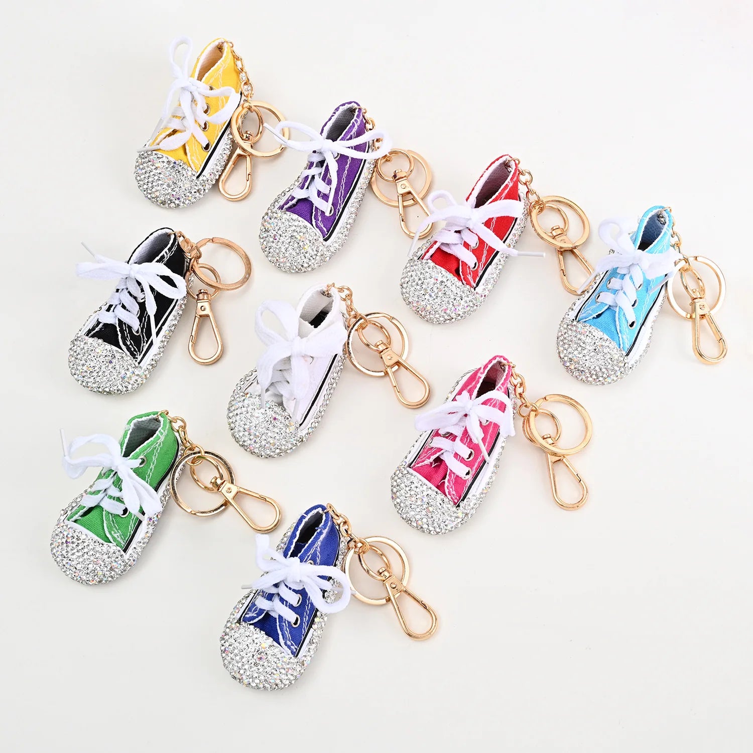 New Design Glisten Rhinestone Shoe Keychains Couple Bling Diamond 3d Sneaker Key Chain for Woman Bag Car Keyring
