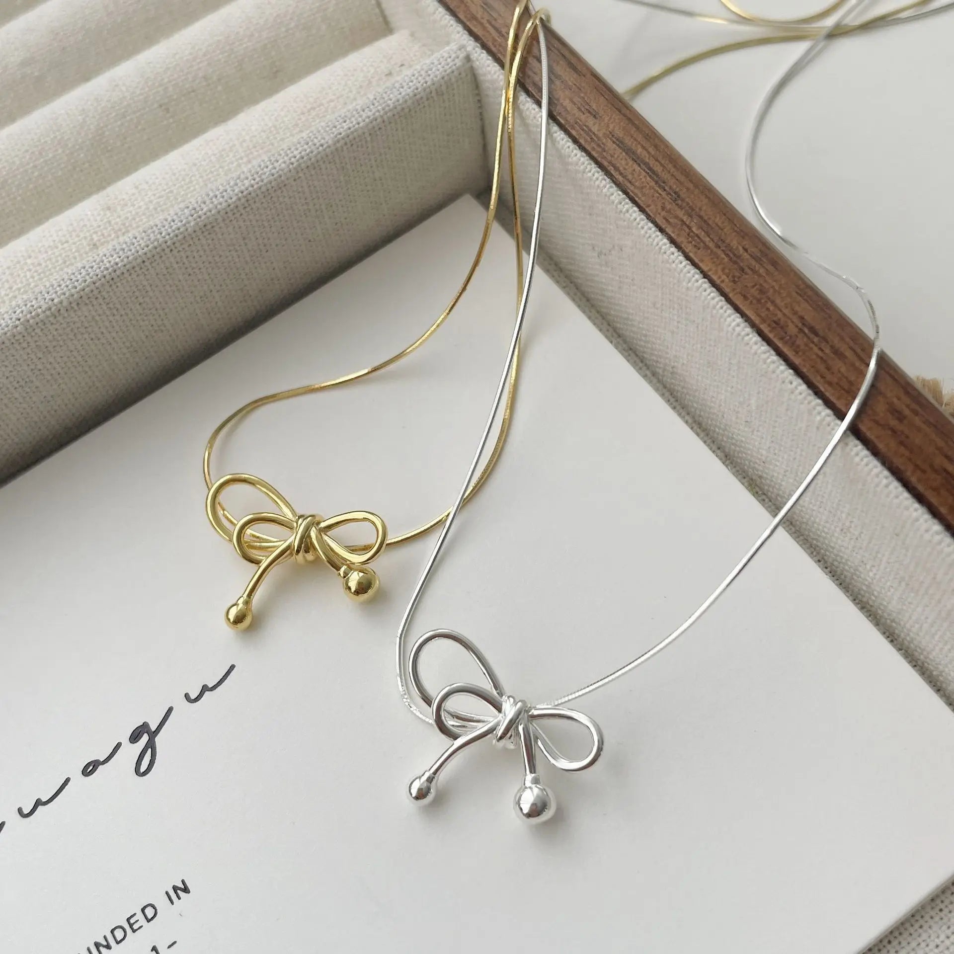 925 Sterling Silver Jewelry Snake Chain Bow Pendant Necklace Silver Necklace With Pendant Ladies