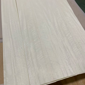 Factory Direct Sale Natural Dyed Maple Figured Wood Veneer Book Match Press to Plywood
