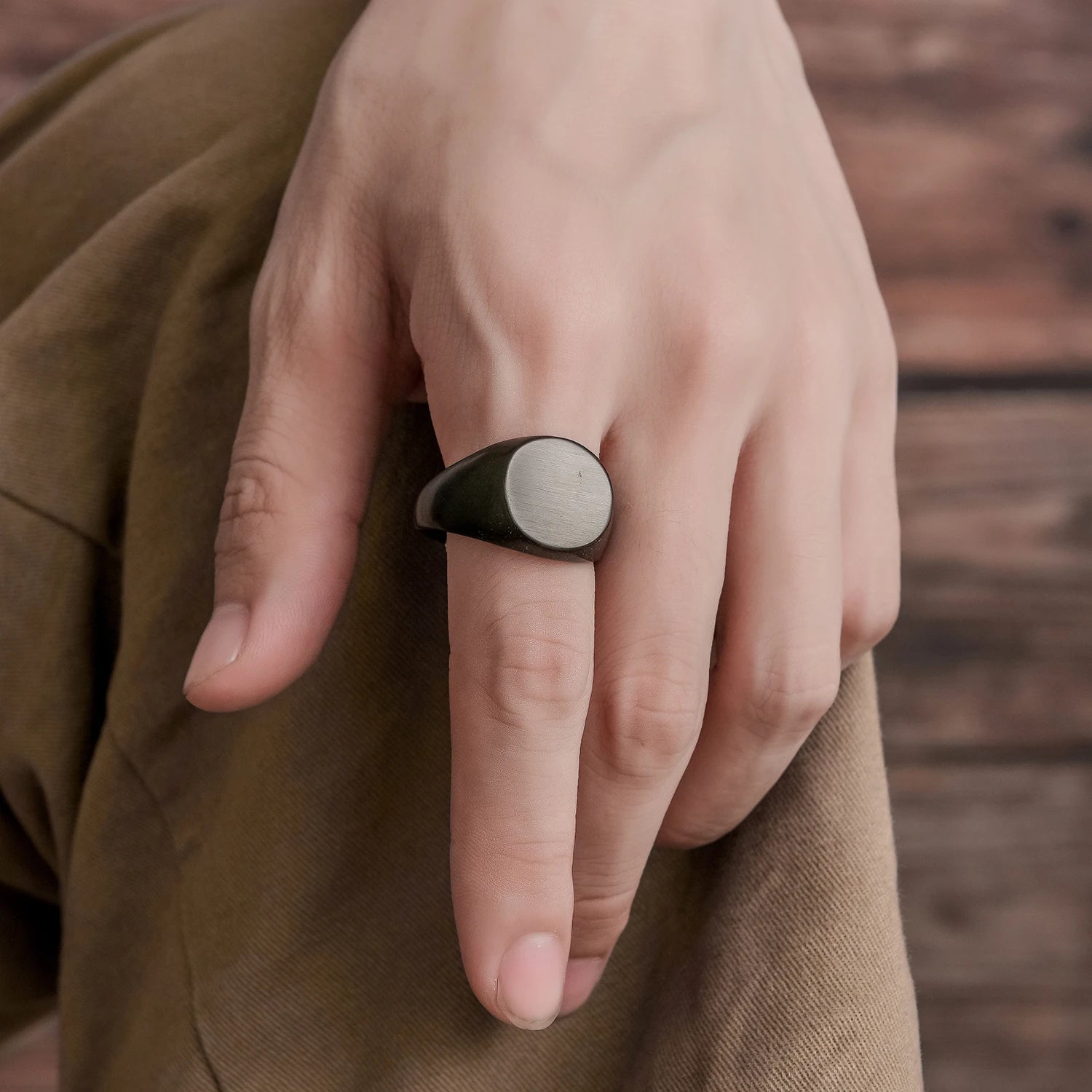 Fashion Minimalist Man Ring Jewelry Custom Name Silver Signet Ring Men's Stainless Steel Ring