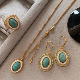 Retro Palace Style Brass Necklace Fashionable Personalized Light Luxury Elegant Simple High End Jewelry Accessories