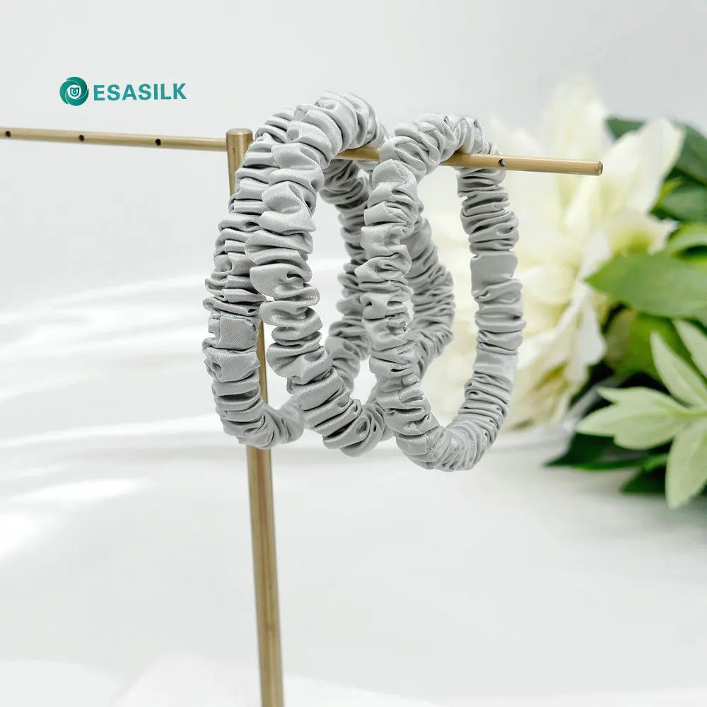 Wholesale Factory 1cm Small Size High Quality 22mm Silver Fashionable 100% Silk Scrunchies Rhinestone ESASILK Brand Hair Ties