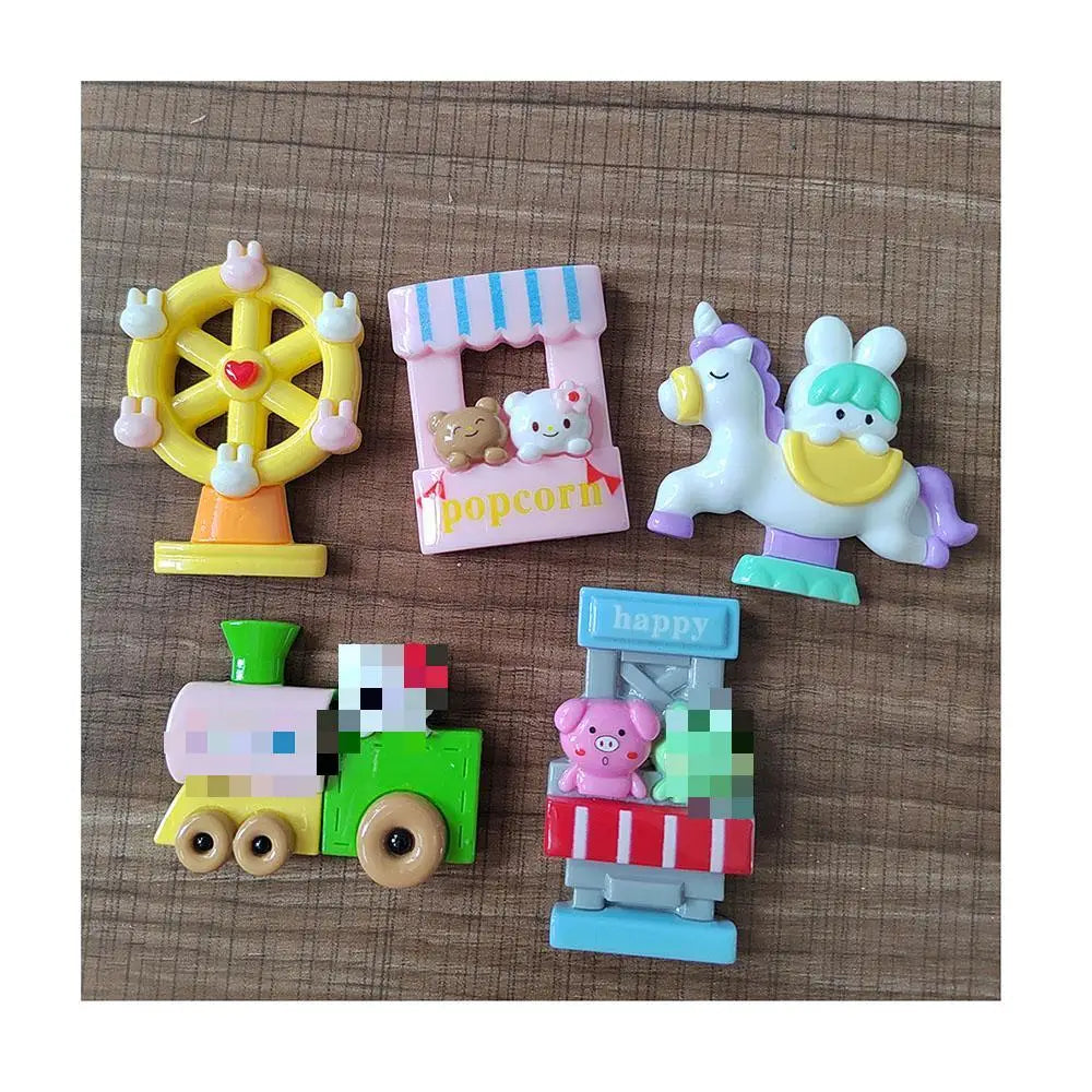 Resin Cartoon Amusement Park Train Cabochons Flatback Flat Back Resin Cartoon for Bows DIY Scrapbooking Accessories