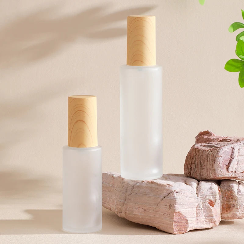 Wholesale 50ml100ml120ml Brown Dark Glass Spray Bottle Pressing Essence Lotion Bottle