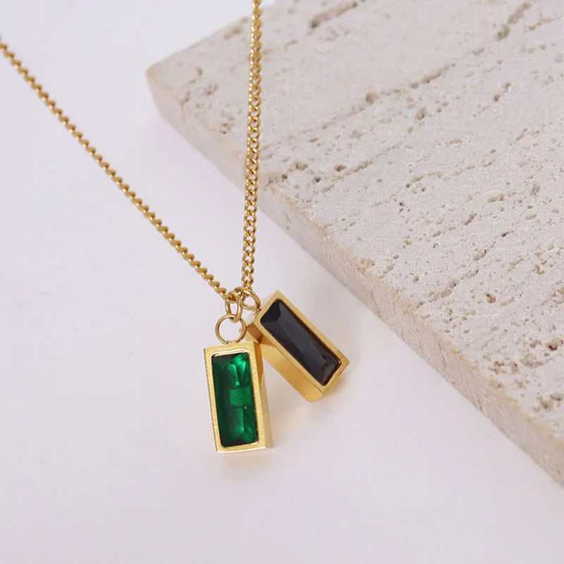 Ouj Minimalist French Stylish Female Stainless Steel Colorful Emerald Rhinestone Cubic Zirconia Pendant Chain Necklace