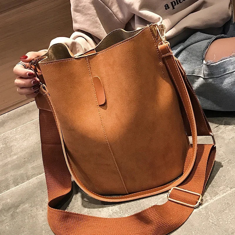 Single Shoulder Large Capacity Messenger Broadband Female Solid Color Handbag