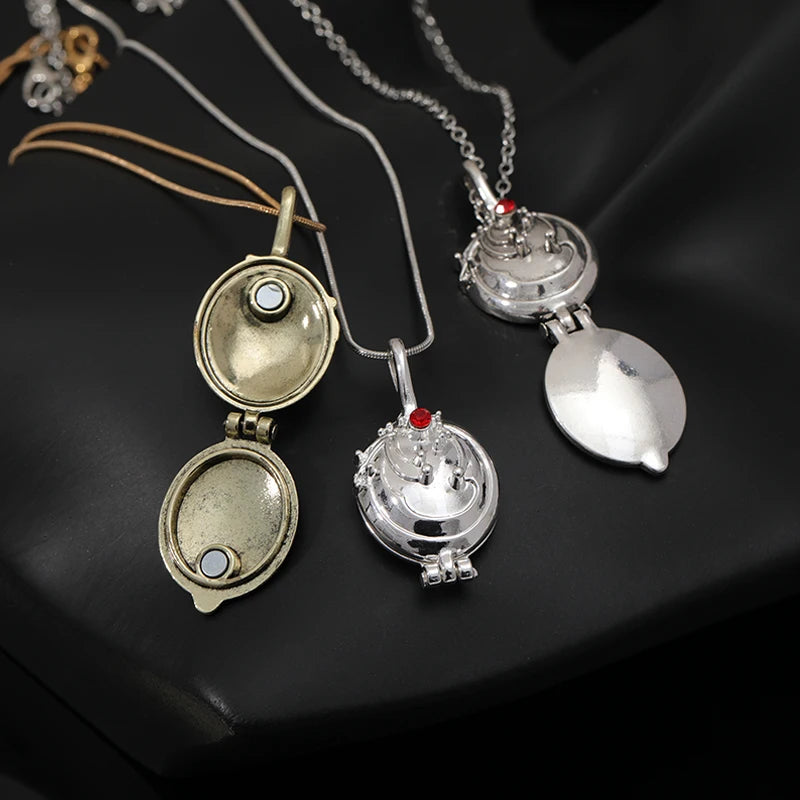 Custom Peripheral Products Vampire Diaries Same Couple Fashion Jewelry Necklaces