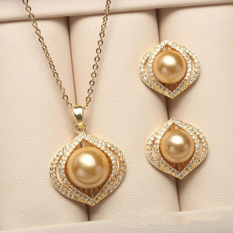 2025 European American Fashion Gift to Mom Exquisite Eye Zircon Necklace Temperament Shell Bead Jewelry Set