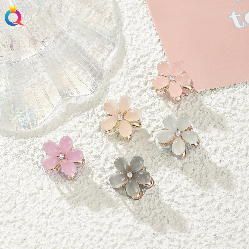 QIYUE Mini Gold Color Hair Claw Clip Flower Shape with Acrylic Rhinestone Decoration