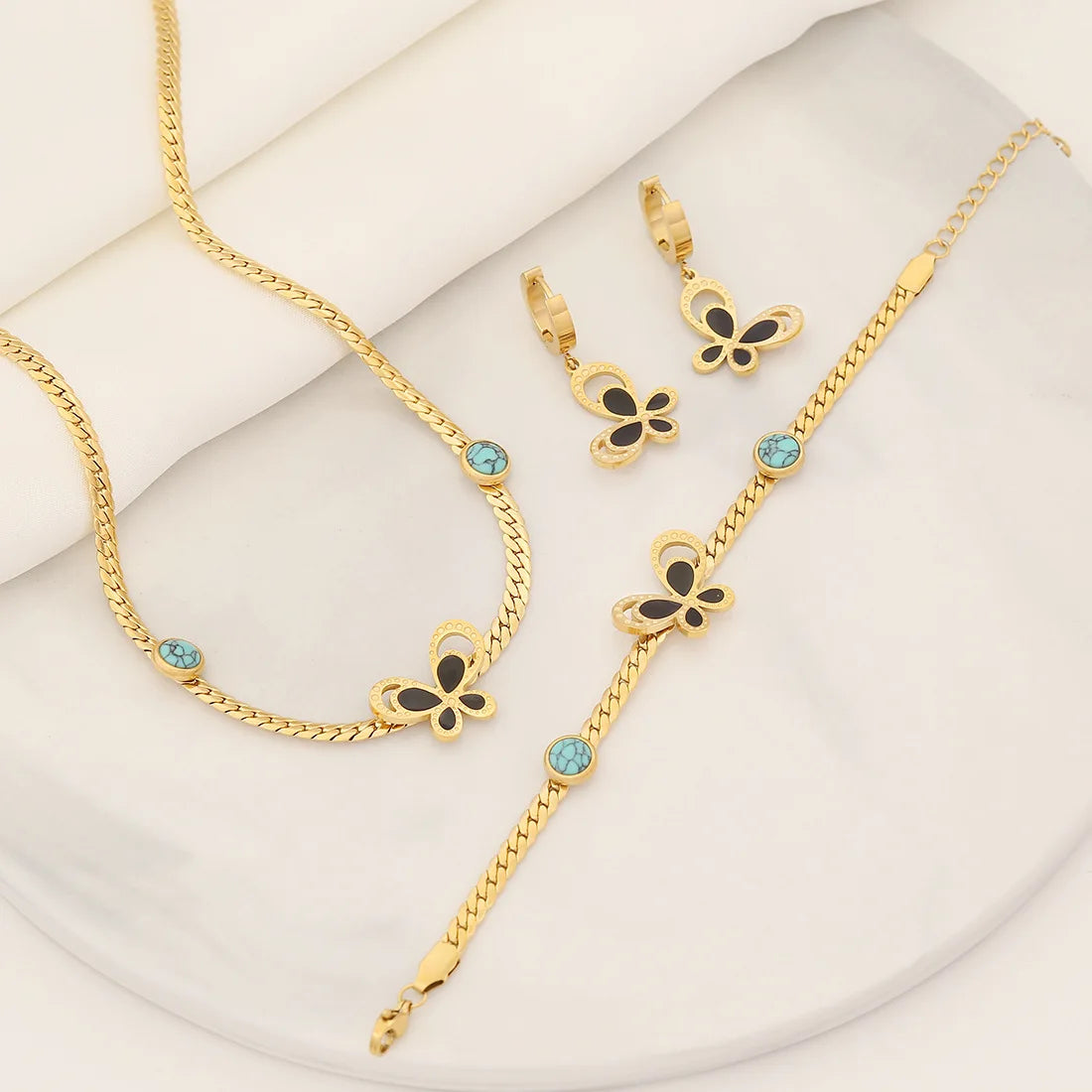2024 New Arrival 18k Gold Plated Stainless Steel Flower Jewelry Set Necklace Earrings Bracelet Tarnish Free Set for Women