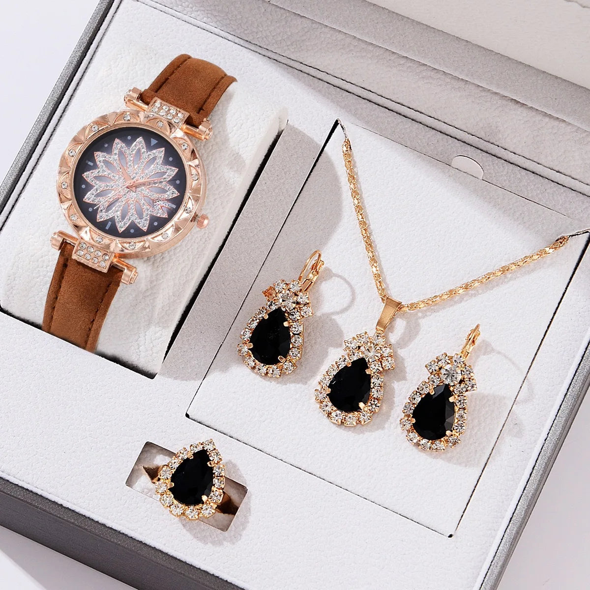 Fashion1015 Colorful Ladies Watch with 4 Pcs Necklace Earring Ring Set Women Wristwatch Personalized Simple Watches